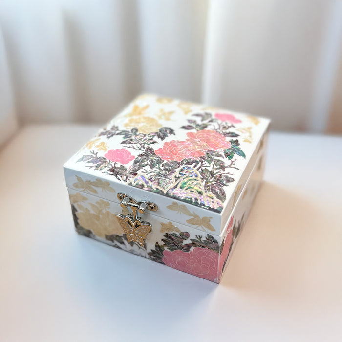 Blanche Peony Square Jewerly Box