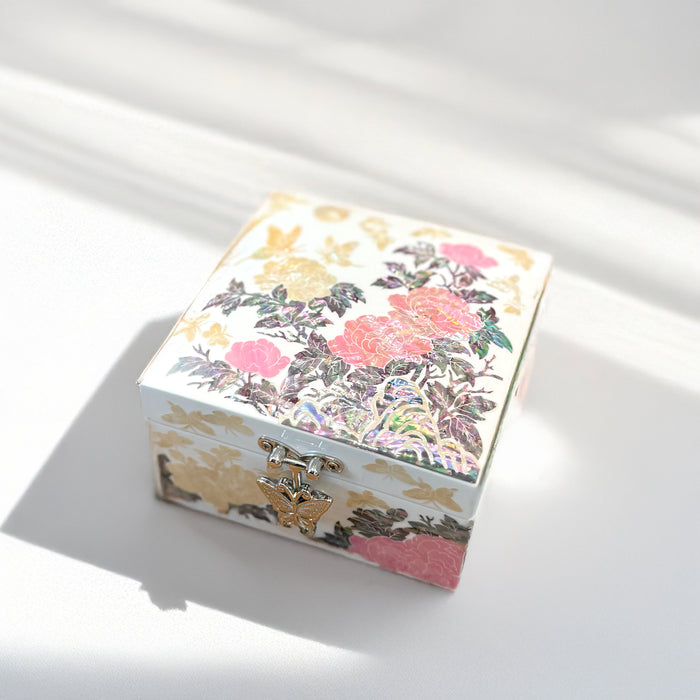 Blanche Peony Square Jewerly Box