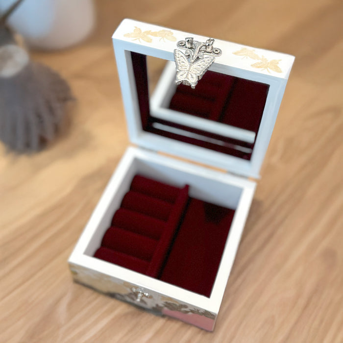 Blanche Peony Square Jewerly Box