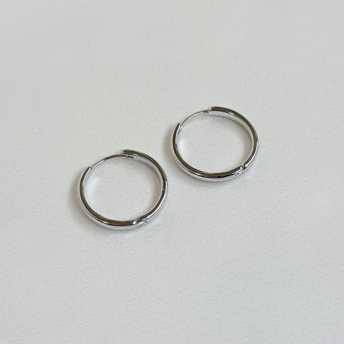 Medium Tube Hoop Earrings