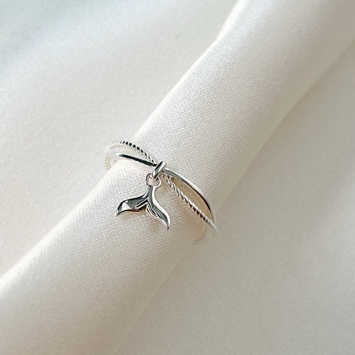 Whale Tail Ring