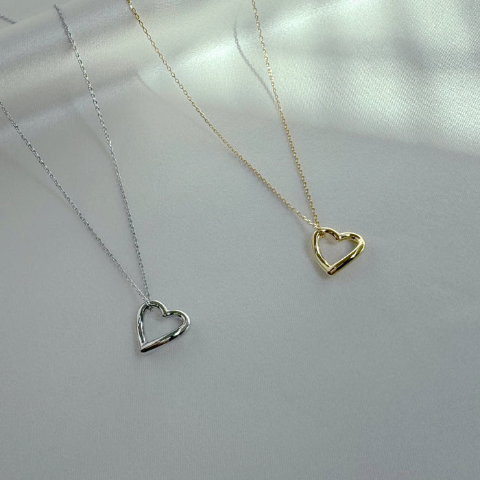 Lean on Love Neckalce
