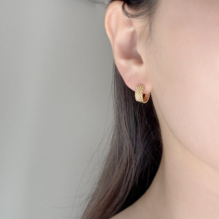 Waffle Hug Earrings