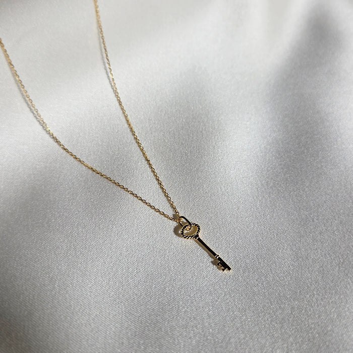 Key Amour Necklace