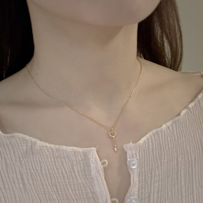 Key Amour Necklace