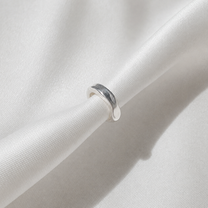 Melt Ear Cuff
