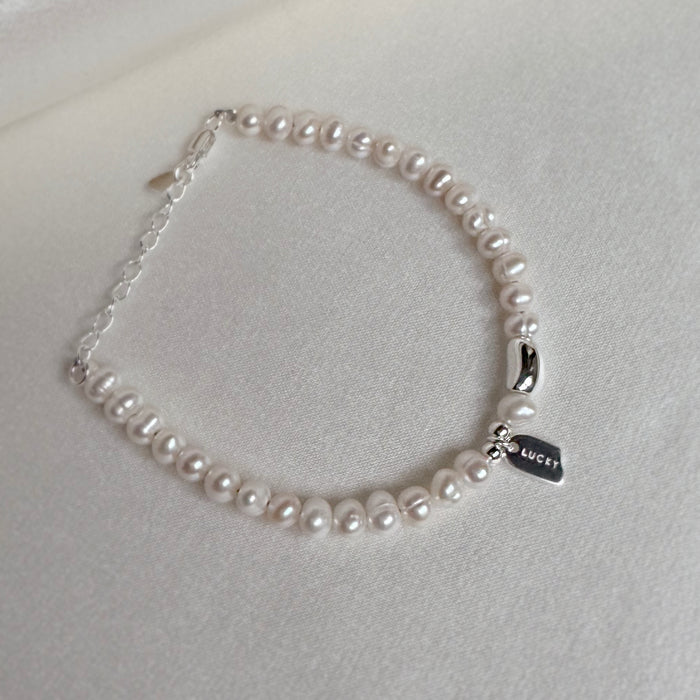 Lucky Pearl Bracelet