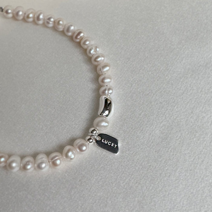 Lucky Pearl Bracelet