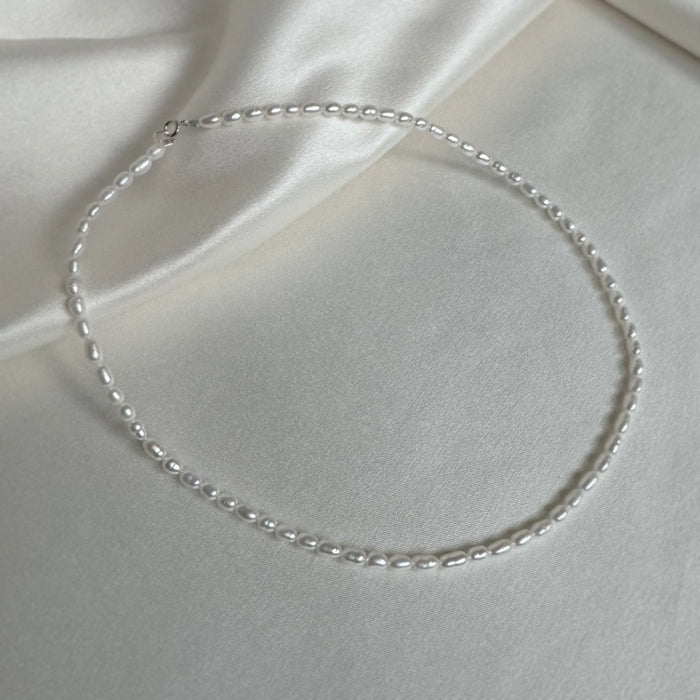 Serene Pearl Necklace