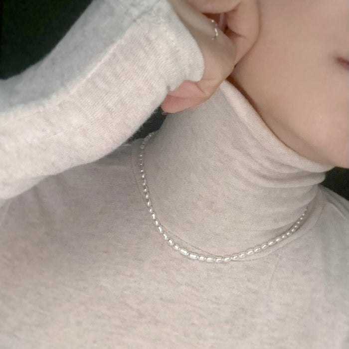 Serene Pearl Necklace