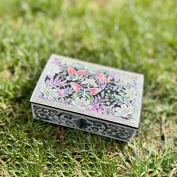 Butterfly Manual Jewelry Box