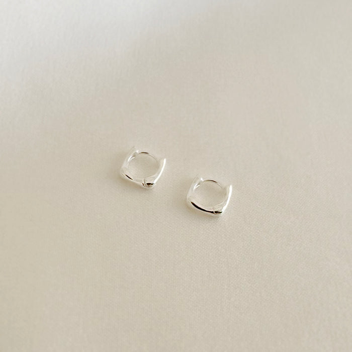 Angle Mini Hoops