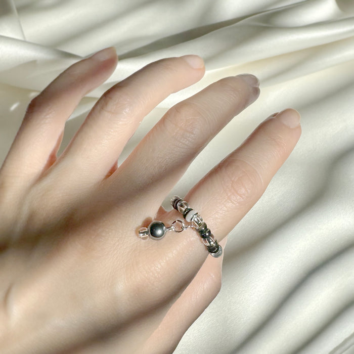 Luna Pearl Drop Ring