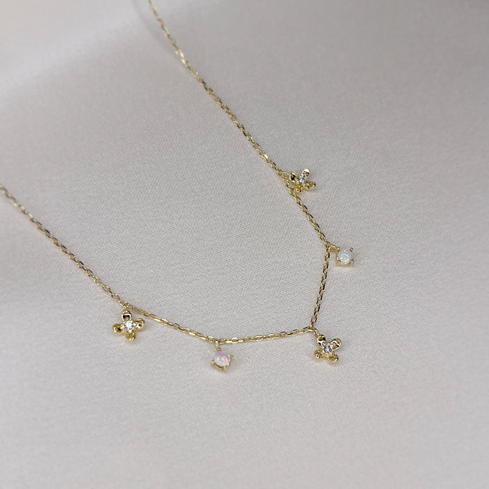 Flower In The Snow Necklace