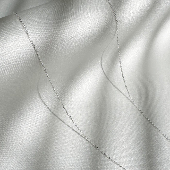 Whispering Simple Chain Necklace