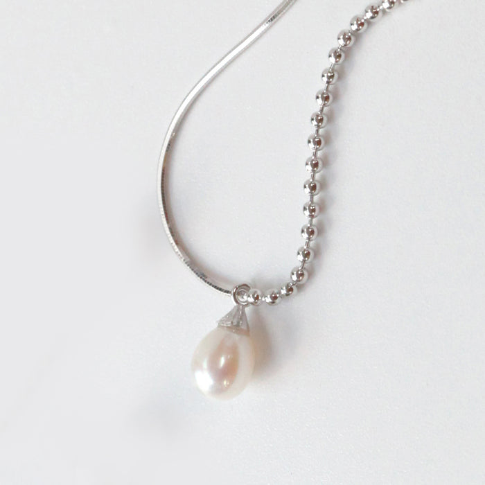 Grace Pearl Necklace